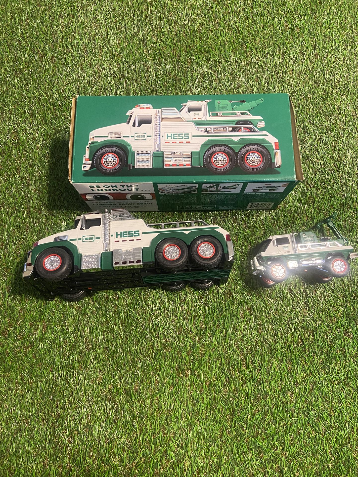 2019 HESS Tow Truck Rescue Team