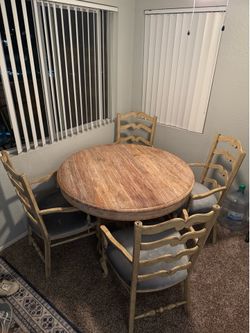 Dining room table + chairs