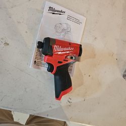 Milwaukee M12 FUEL 1/4 HEX IMPACT DRIVER