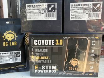 Dg lab Powerbox coyote 3.0 and metal bipolar electrodes and rubber rings kit