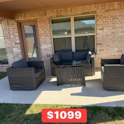 ‏New inbox patio set (we finance and deliver)($54 down,90 day no interest  payment plan)