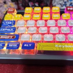 100% Mechanical Keyboard - Cyberpunkish keycaps - Custom Fast-Tactile Switch - Hot Swap - Aluminum Frame BRAND NEW