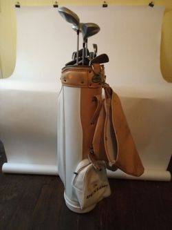Golf Clubs with Leather Dunlop Case