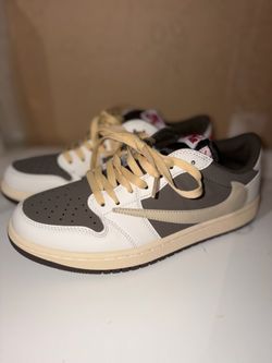 AIR JORDAN 1 LOW SP OG “Travis Scott – Reverse Mocha” (Size 8)