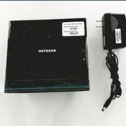 NETGEAR - WI FI INTERNET ROUTER