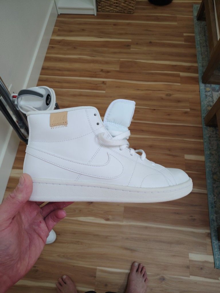 Women's Nikes