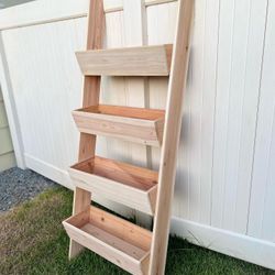 4-tier Leaning Ladder Planter