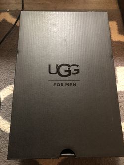 Brandnew Ugg for men size 9.5
