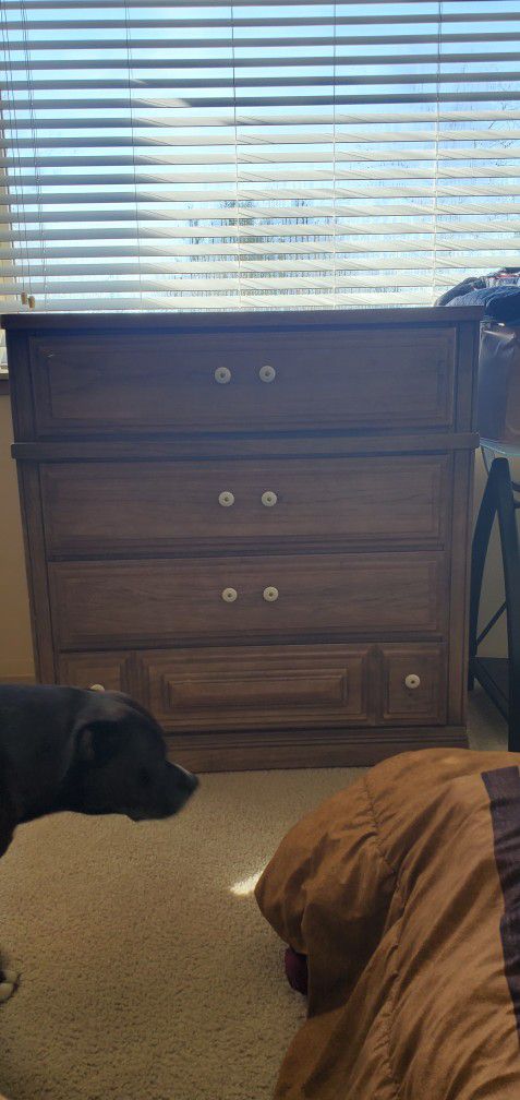 Dresser Not The Best, But Not The Worst.... Works Well