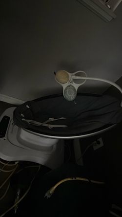 Baby swing
