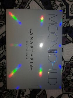 AUTHENTIC GLOWKIT (Anastasia MoonChild)