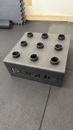 Rogue Fitness Barbell Holder