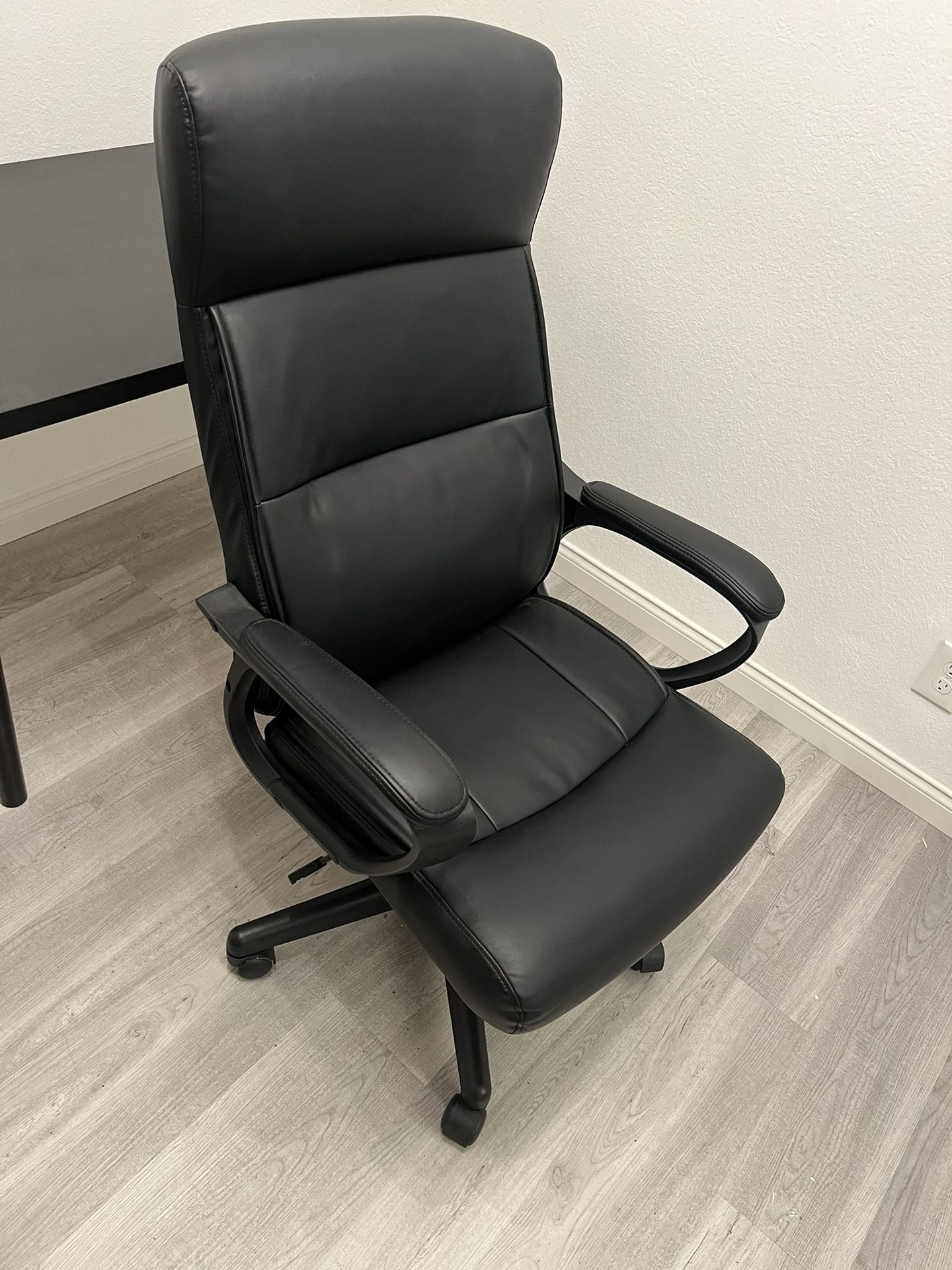 Office Chair And Desk $180