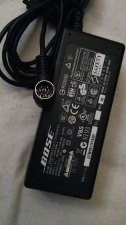 BOSE AC ADAPTER 20V - 2.5A 4 PIN SWITCHING POWER SUPPLY
