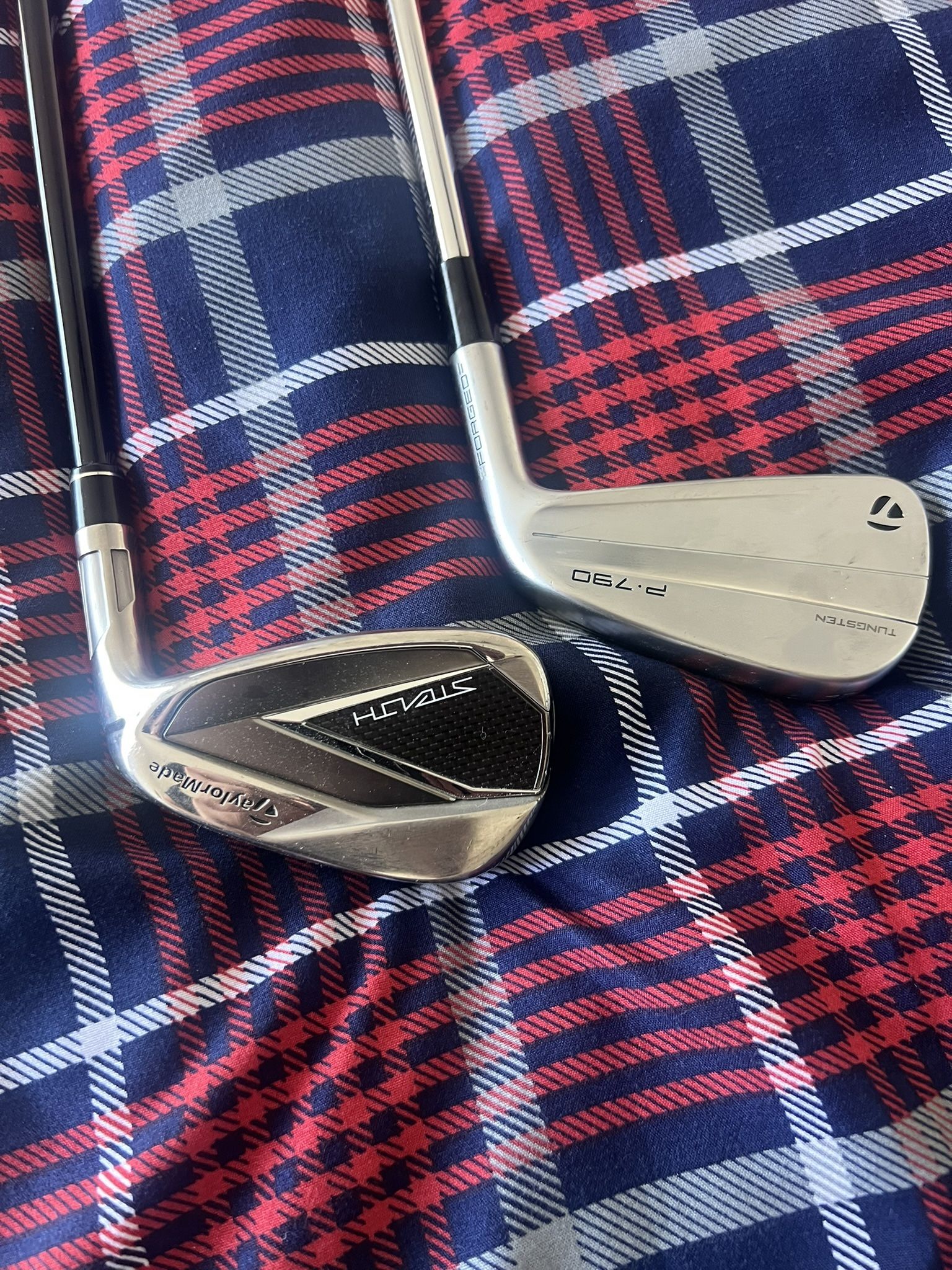 Taylormade Stealth 9 Iron And P790 4 Iron! Make Your Best Offer!!