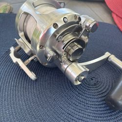 Avet 30/2 Fishing Reel 2 Speed 100 Lb. Braid Line