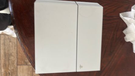 PS4 slim bundle