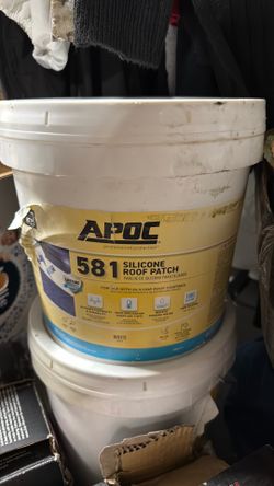 Silicone mastic