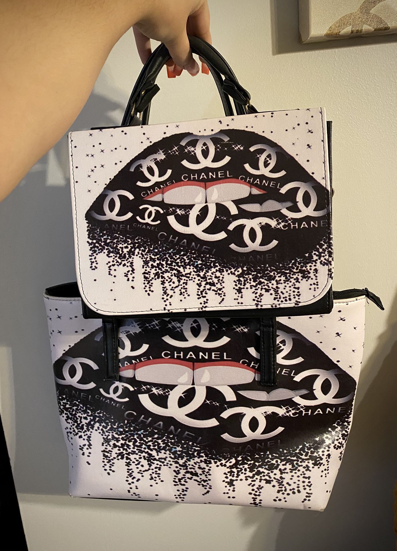 Black & White Double Cs Purse Set