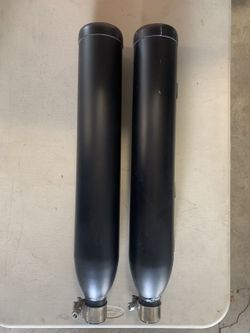 2018 Indian Scout Bobber Stock Pipes