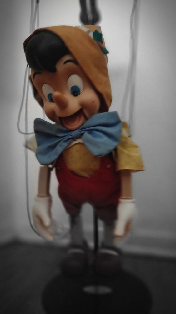 MUSICAL PINOCCHIO DOLL 