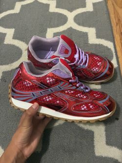 Red Bottega Veneta Orbits Sz 10