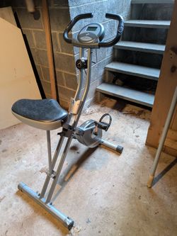Exercise bike / stationary bike - folding