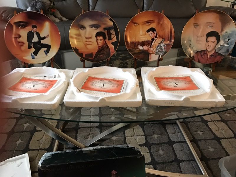 Elvis Presley plates make offer