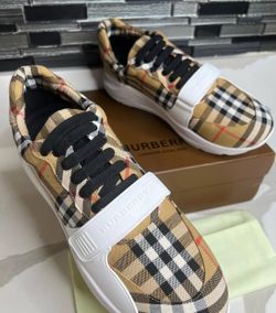 BB LOW TOP DESIGNER SHOE