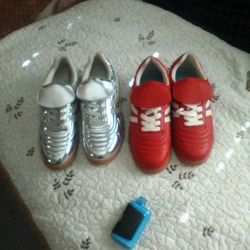 7.5 Steve Madden Tennis Shoes