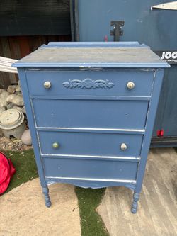 dresser