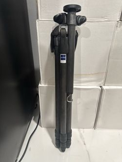 Gitzo G2227 Carbon Fiber Tripod