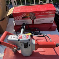 Milwaukee 1/2” Hole Hawg Drill - Corded