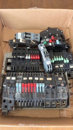 Assorted Zinsco circuit breakers