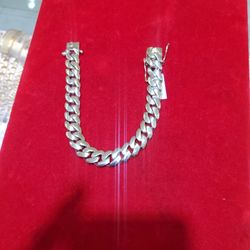 10k Gold Cuban Bracelet 