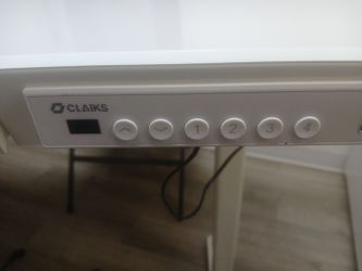 CLAISK glasstop desk