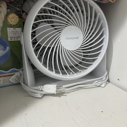 Small Fan 
