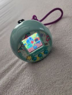 Takara Tomy Punirunes digital pet