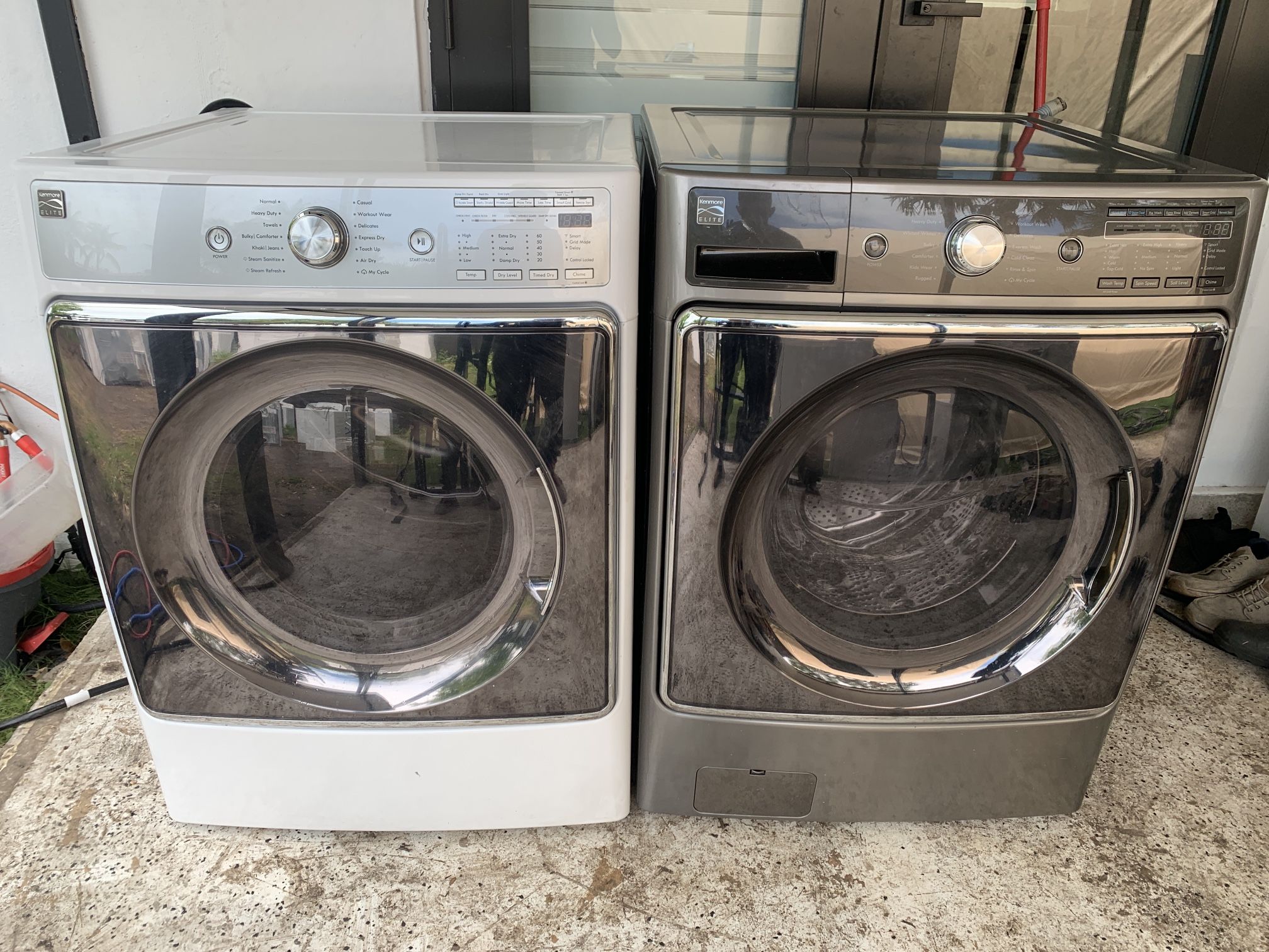 KENMORE WASHER AND DRYER SET