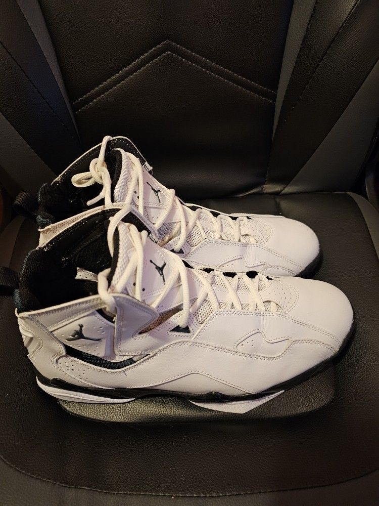Jordan True Flight (Size 11.5)