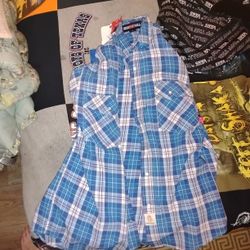 BOCOMAL FRC DRESS SHIRT SIZE LARGE HAS PEARL SNAPS
