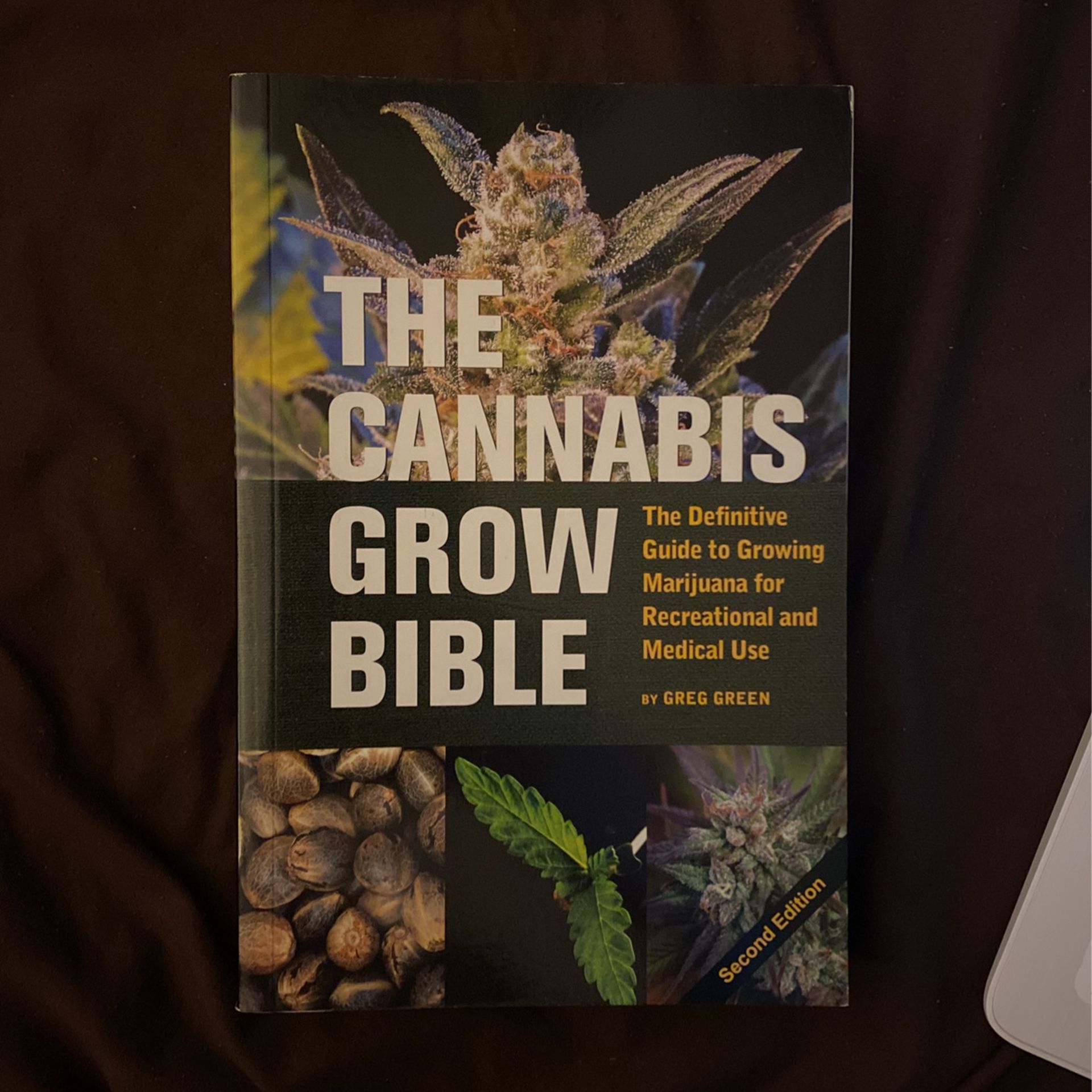The Cannabis Grow Bible Second Edition - Greg Green