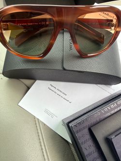 Women Prada Sunglasses