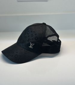 Louis Vuitton hat