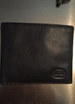 Fossil wallet