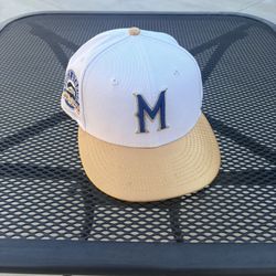 Milwaukee Brewers New Era Hat - “Modelo” Size 7 1/8