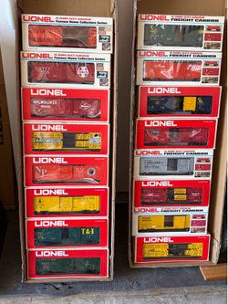 Lionel box cars (16)