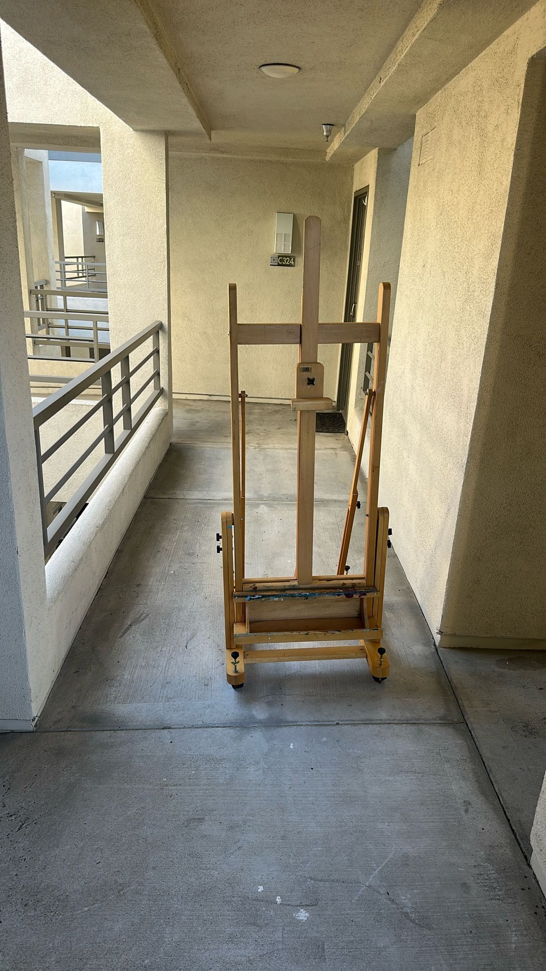 Painting Frame Stand