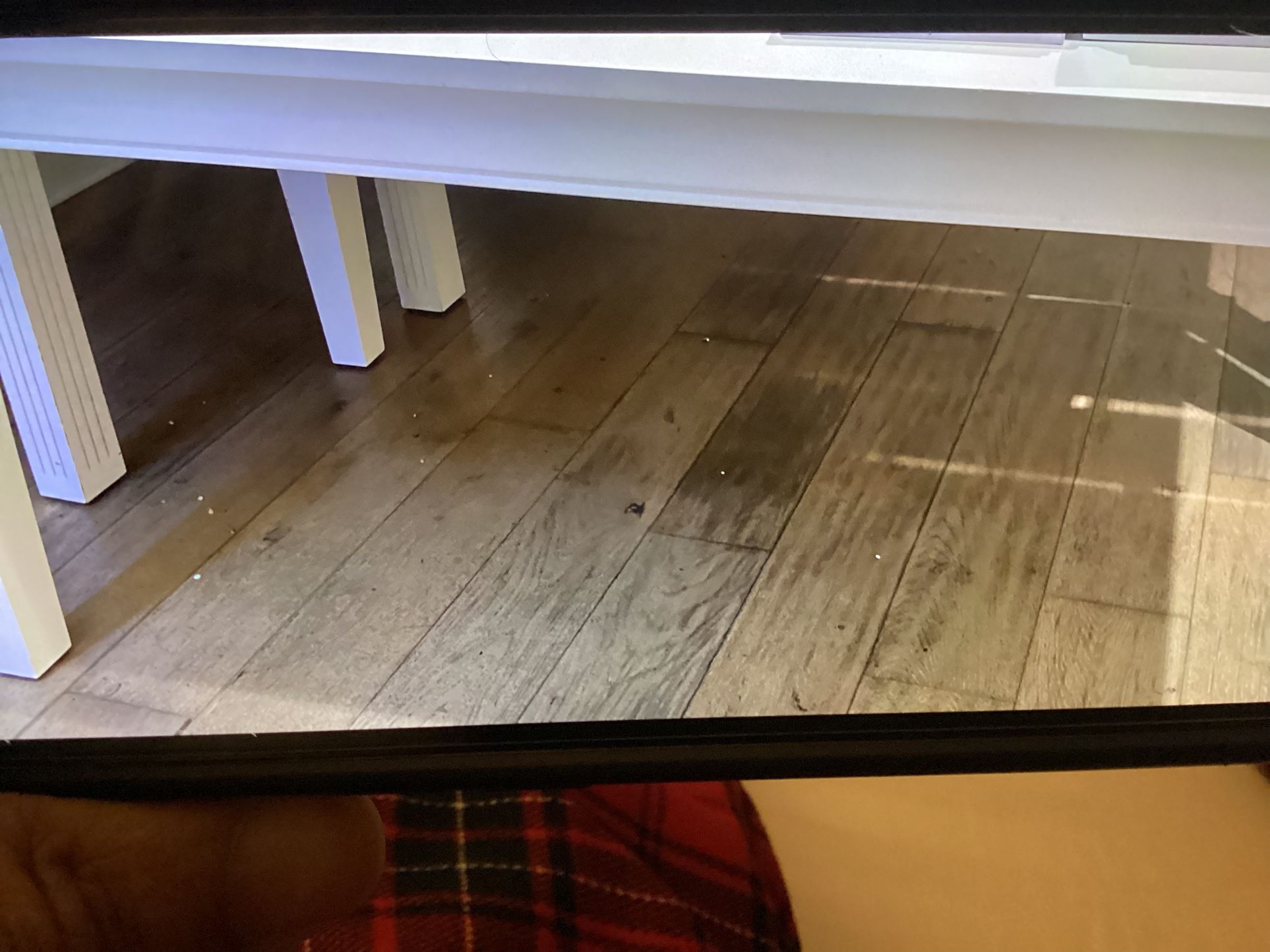 White Table 33x63x29, In Good Condition Asking $100. Obo