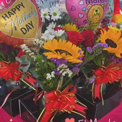 Mother's Day Vase Flowers Arrangement With Balloon